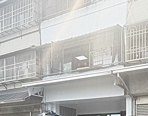 租補戶籍神明廳全新大間透天 - Image 1