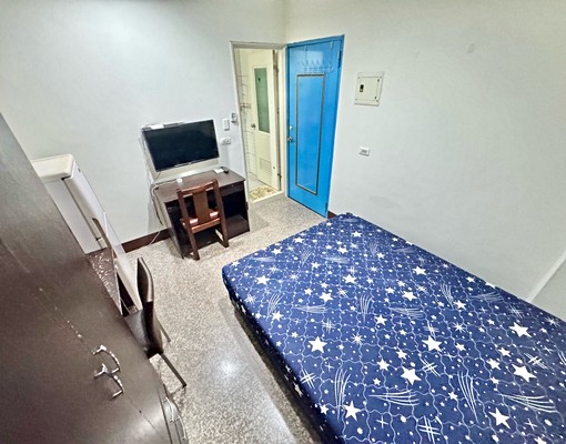 首選低價搶手✨可貓✨機能佳黃金地段✨機車位✨近台中公園✨ - Image 4