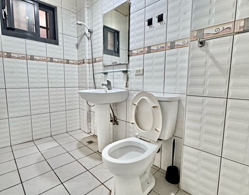 首選低價搶手✨可貓✨機能佳黃金地段✨機車位✨近台中公園✨ - Image 6