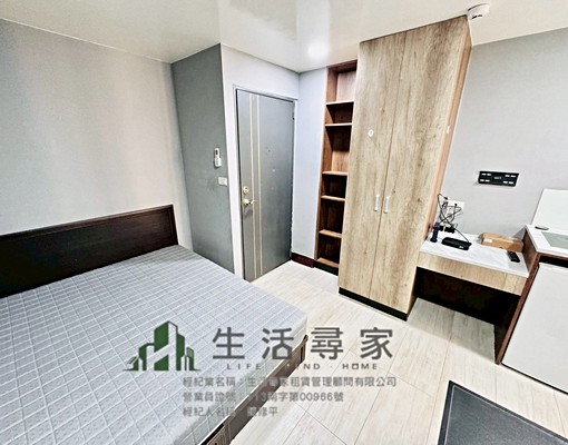 西屯區可貓電梯套房#精明一街商圈#可租補 - Image 1