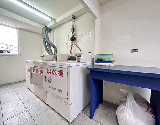 飯店式裝潢|一中商圈|台水台電|管理員|可租屋輔助|室內機車 - Image 13