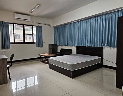 🌟吉富苑套房招租中|難得釋出,僅此一間!🌟 - Image 1