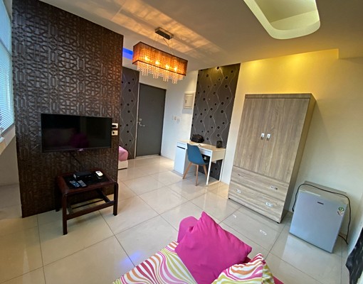 採光優❗️全新整理中壢SOGO商圈❗️電梯獨立陽台套房 - Image 2