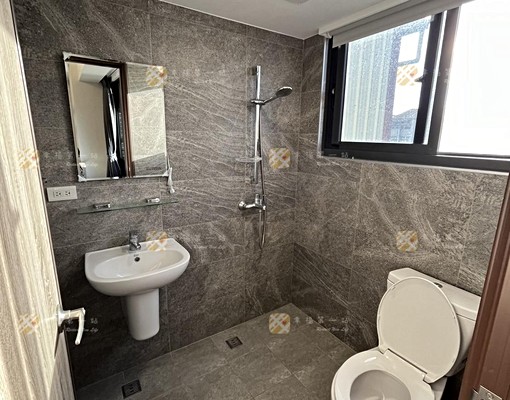 🏡租補+貓咪+全配+獨洗曬+陽台=優質套房🏡近愛買迪卡農 - Image 3