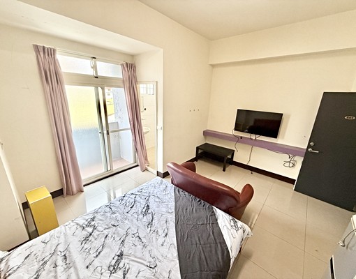 ✨舒適大空間✨小資首選✨子母車✨飲水機✨衛浴開窗✨電梯套房 - Image 1