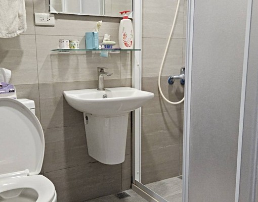 近鳳山國中捷運3樓整層住家 - Image 4