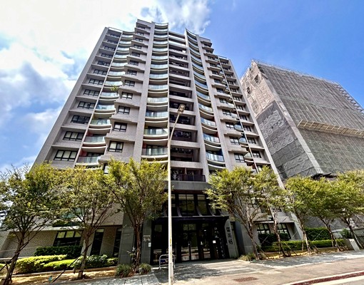 近淡水行政中心站有管理優質社區2房車 - Image 1