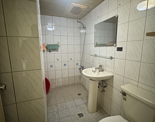 社宅🏠仁樂武廟商圈平價出租採光精品房源愛窩 - Image 5