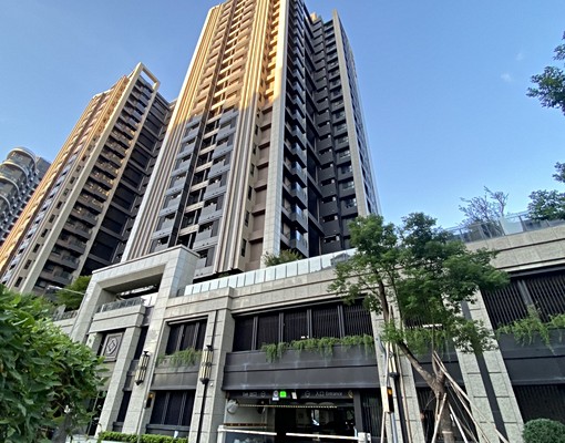 社區1樓室內坡道平面車位 - Image 2