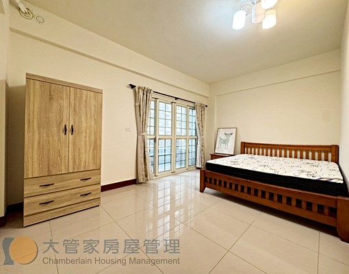 ★可申請租補★稀有大坪數四房透天美屋出租 - Image 9