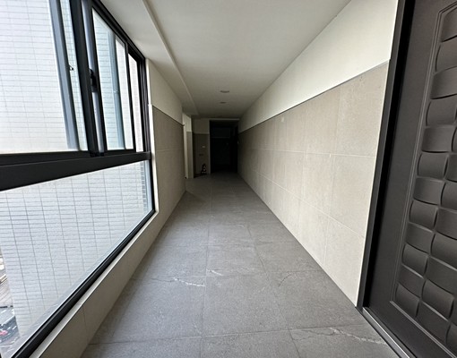 同事.同學適合一起合租.3套房.大陽台 - Image 1