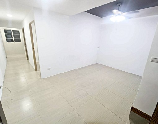 好機能宏泰住辦一樓★鑫典台灣房屋白小姐 - Image 8