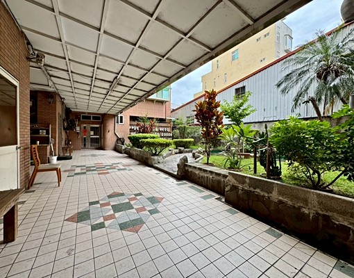 建國國小三房附車位華廈(可租補) - Image 11