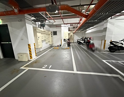 愛丁莊園三房平車可租補 - Image 12