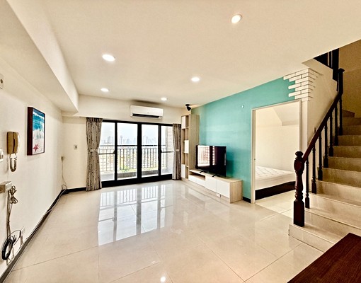 租補戶籍ok｜中科榮總東海｜正樓中樓｜大四房大露台｜超棒採光 - Image 1