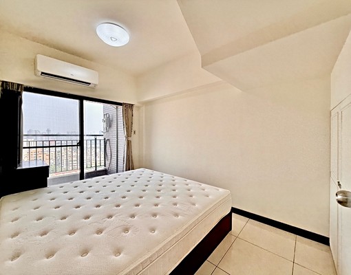 租補戶籍ok｜中科榮總東海｜正樓中樓｜大四房大露台｜超棒採光 - Image 7