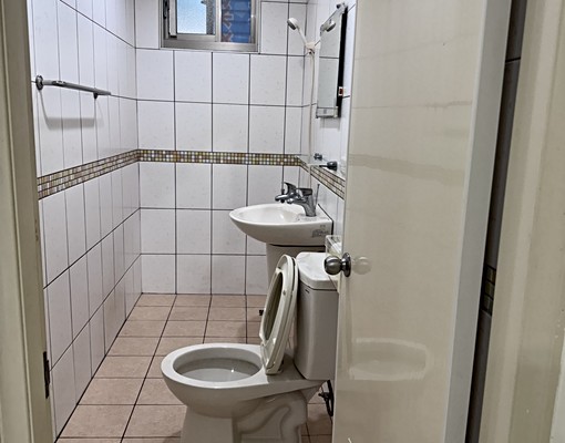 鄰近環狀線中和站溫馨兩大房,生活機能優 - Image 6