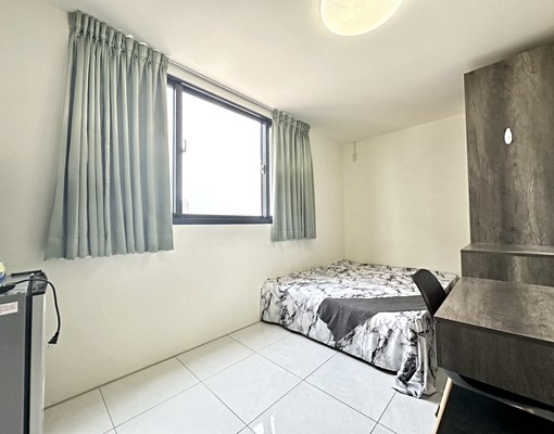 一個人眺望碧海和藍天💕電梯/子母車飲水機/可租補/變頻冷氣 - Image 2