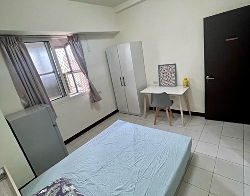 中西區電梯套房/國華街成功路口/近火車站 - Image 2