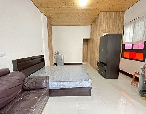 潭子僑忠國小大新商圈一房一廳稀有釋出 - Image 1