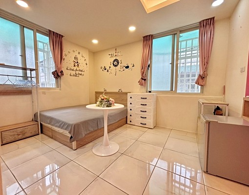 🉑租補寵物走路逢甲採光超好一層三戶小資首選🔥 - Image 1