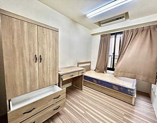 我是承辦🏡大空間可租補三房全配|視野優美|北屯中國醫 - Image 3