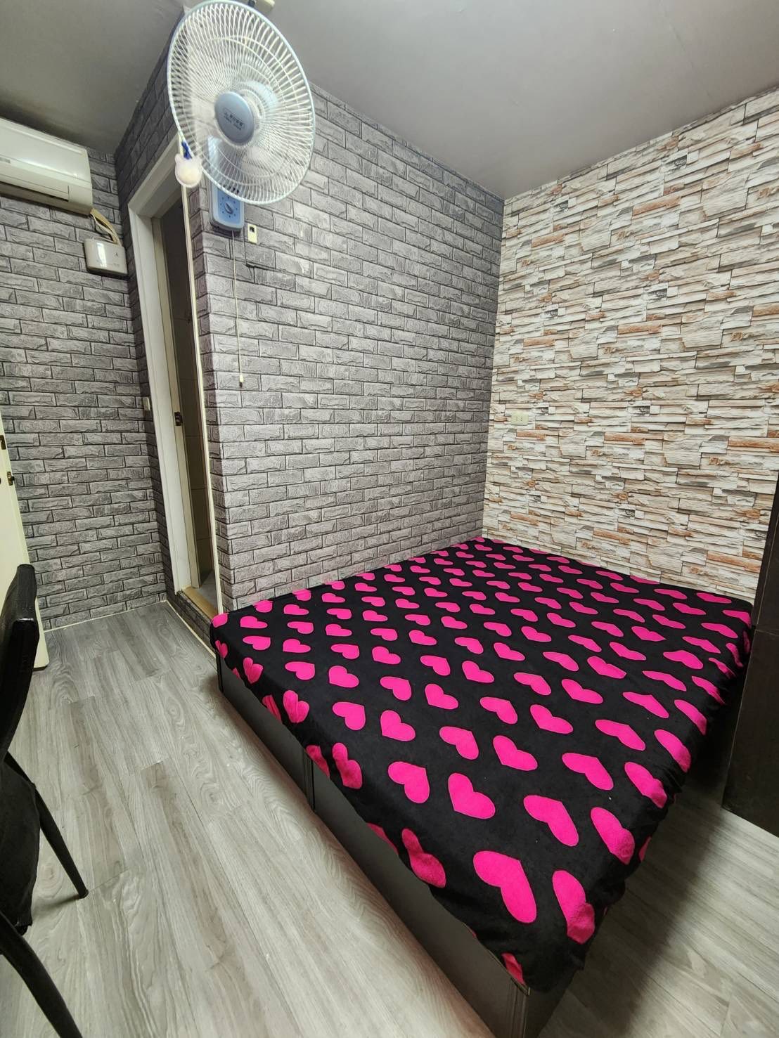 東信國小正旁收租6套房~鋼鐵強強