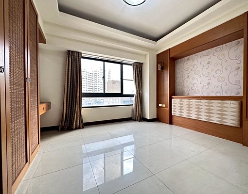 正博愛巨蛋旁捷運三房/租金含平面車位/可租補/近高鐵 - Image 2