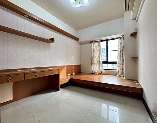 正博愛巨蛋旁捷運三房/租金含平面車位/可租補/近高鐵 - Image 3