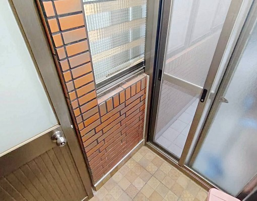 板橋❣️租補報稅可寵~免爬梯新裝潢獨洗曬可開伙代收垃圾採光通 - Image 3