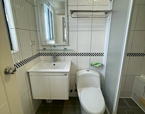 近台積電|全聯旁|大坪數三房|傢俱齊全 - Image 9