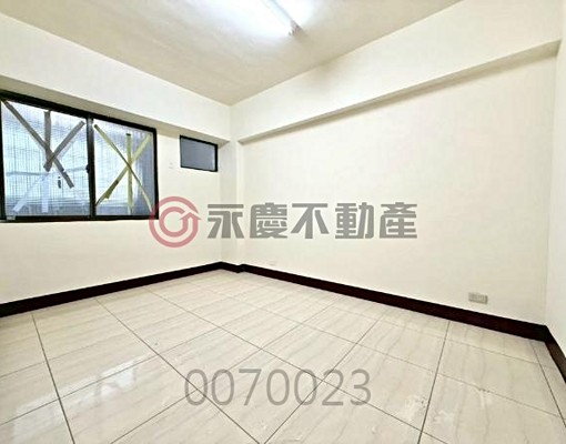 可租補入戶籍管理室內近35坪近軟體園區電梯大三房~租屋最謹慎 - Image 6