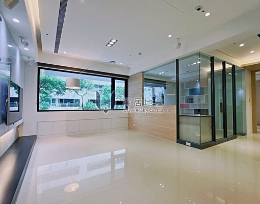 綠意景觀稀有釋出,專屬您的高品質居所|租金含雙車 - Image 2