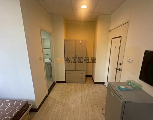 寄居蟹🏠東吳大學.採光佳.套房.小南門 - Image 3