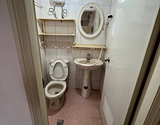 💥近嶺東科大💥可租補💥學生套房 - Image 3