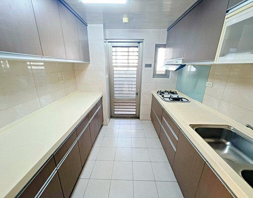 🍀❰豪斯登堡❱朝南/邊間/三面採光+四房平車(可租補設籍 - Image 11