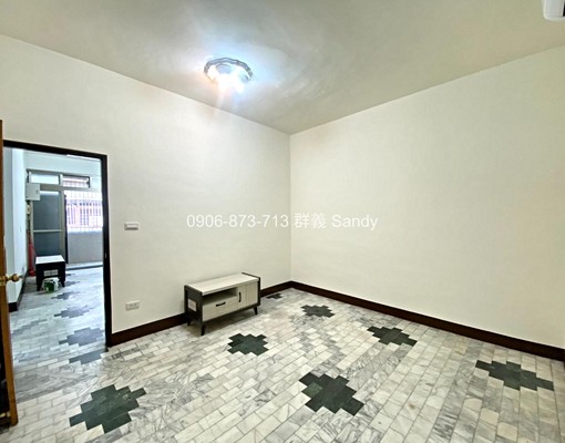 近成州國小❤️凌雲街三樓大空間公寓*明亮方正 - Image 11