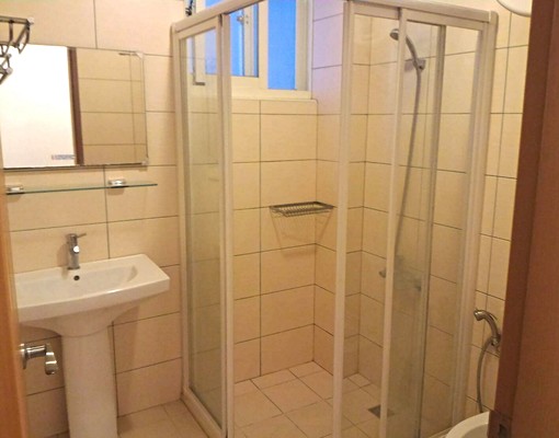 南大路近南清大系統櫃裝潢套房.有室內機車位 - Image 7