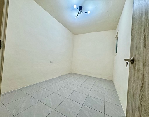 中正路溫馨三房*請找東森房屋秀如 - Image 5