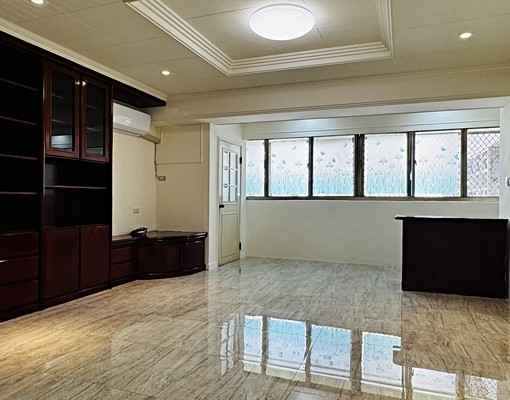 新整理三房💯邊間採光佳💯超大主臥💯全新廚具設備 - Image 2