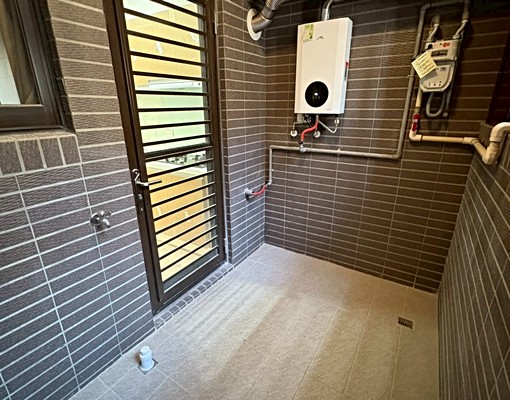 免仲可補|近大園交流道高樓景觀大三房平車可寵 - Image 11