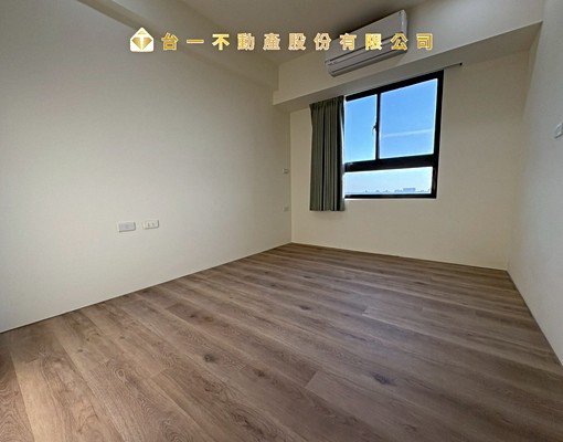 免仲可補|近大園交流道高樓景觀大三房平車可寵 - Image 4