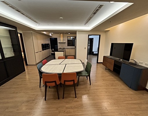 🏠秋紅谷公園🏠大3房🏠雙主臥、雙🚗位🏠附傢俱'傢電 - Image 3