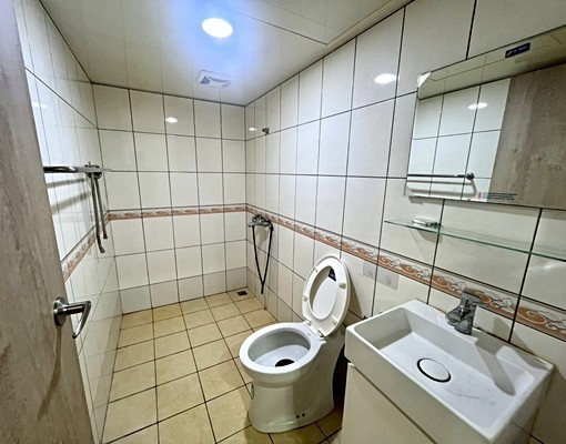 頂溪✨採光通風獨洗曬✨可4人租補✨可貓✨台水電✨垃圾代收 - Image 8