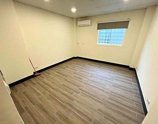 神岡全新整理超美整棟5房透天可住家可宿舍 - Image 7