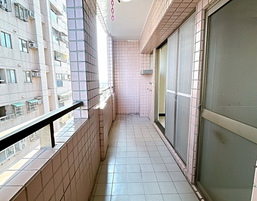 頂新特區旁高樓層美三房(可租補)租金含管理費 - Image 13