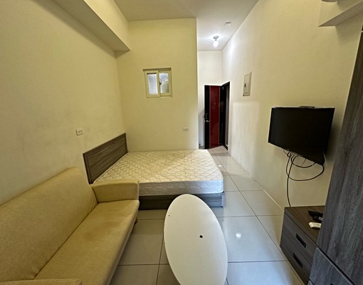 可租補,電一度3.5元,一卡皮箱即住 - Image 8