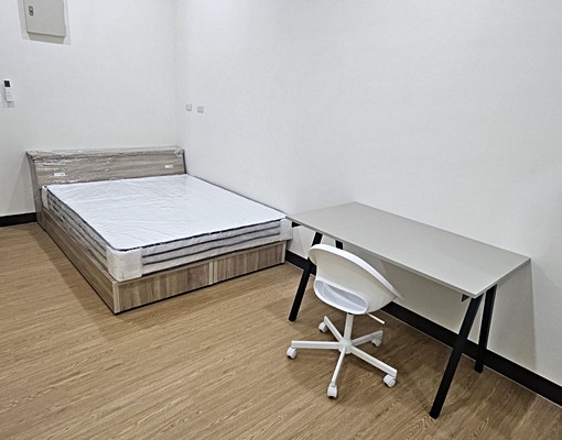 近火車站/新裝潢獨立網路大套房✨交通好/金陵路/ikea家具 - Image 6