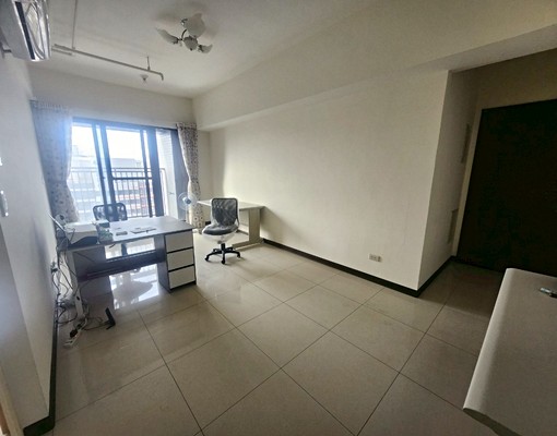 【土帝公社宅】永康高景觀三房採光佳、附有平面車位 - Image 2