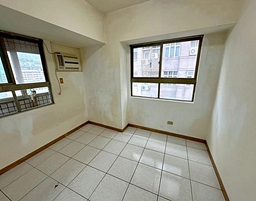 嘉家瑩~👍新台五M當勞大東區3房含管理費 - Image 7